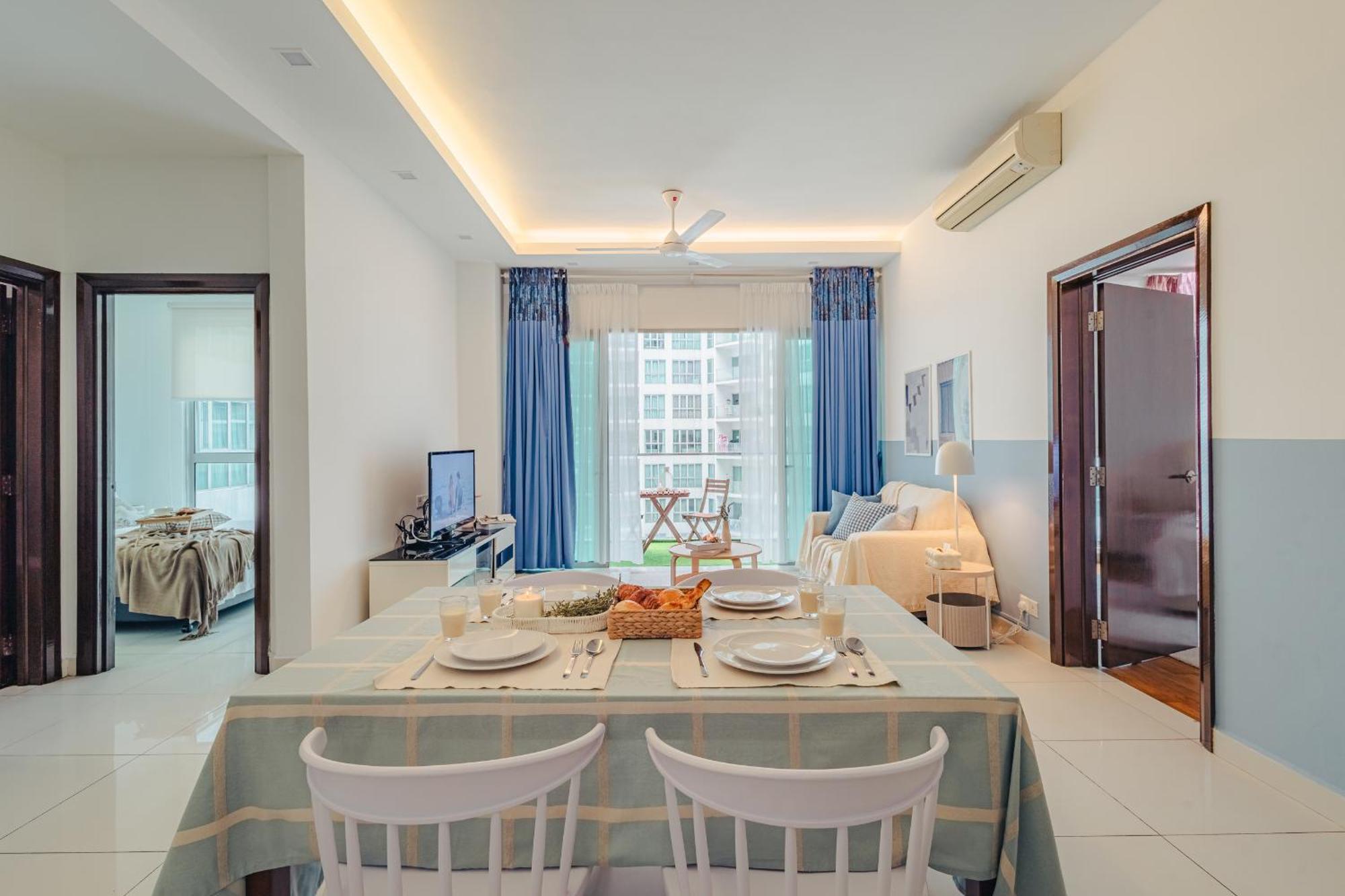 Suites & Residences @ Regalia By Plc Kuala Lumpur Exteriör bild