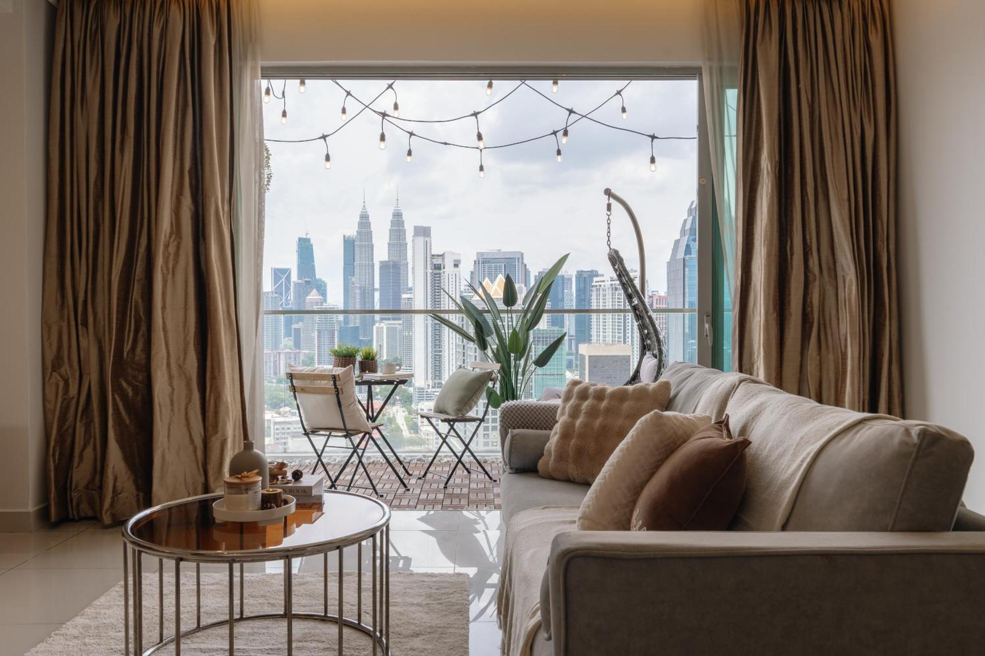 Suites & Residences @ Regalia By Plc Kuala Lumpur Exteriör bild